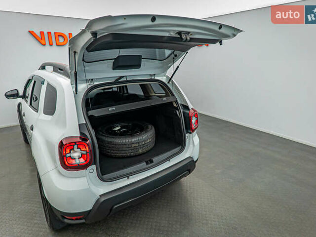 Рено Дастер, об'ємом двигуна 1.6 л та пробігом 94 тис. км за 13744 $, фото 6 на Automoto.ua