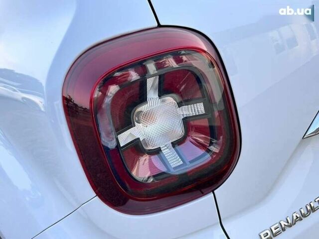 Рено Дастер, объемом двигателя 1.5 л и пробегом 80 тыс. км за 15200 $, фото 10 на Automoto.ua
