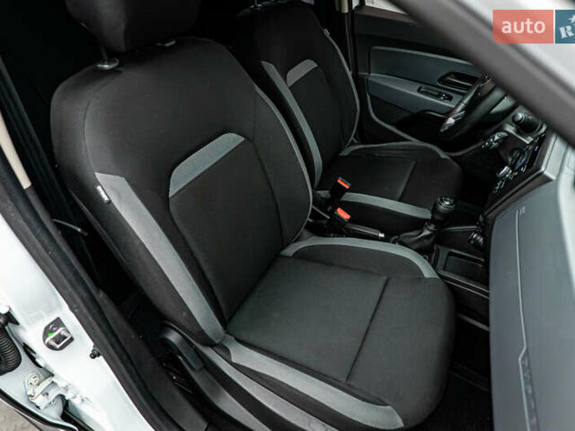 Рено Дастер, объемом двигателя 1.5 л и пробегом 111 тыс. км за 16360 $, фото 15 на Automoto.ua