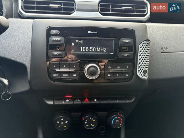 Рено Дастер, объемом двигателя 1.5 л и пробегом 27 тыс. км за 15300 $, фото 15 на Automoto.ua