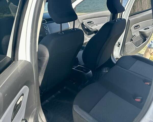 Рено Дастер, объемом двигателя 1.46 л и пробегом 21 тыс. км за 16800 $, фото 6 на Automoto.ua