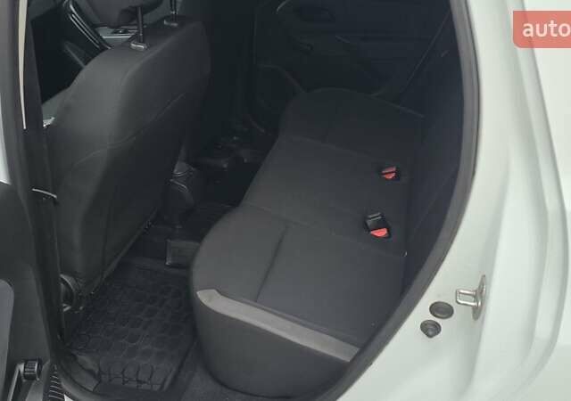 Рено Дастер, объемом двигателя 1.6 л и пробегом 96 тыс. км за 15700 $, фото 15 на Automoto.ua