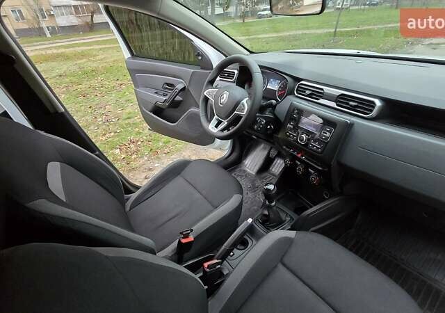 Рено Дастер, объемом двигателя 1.6 л и пробегом 96 тыс. км за 15700 $, фото 18 на Automoto.ua