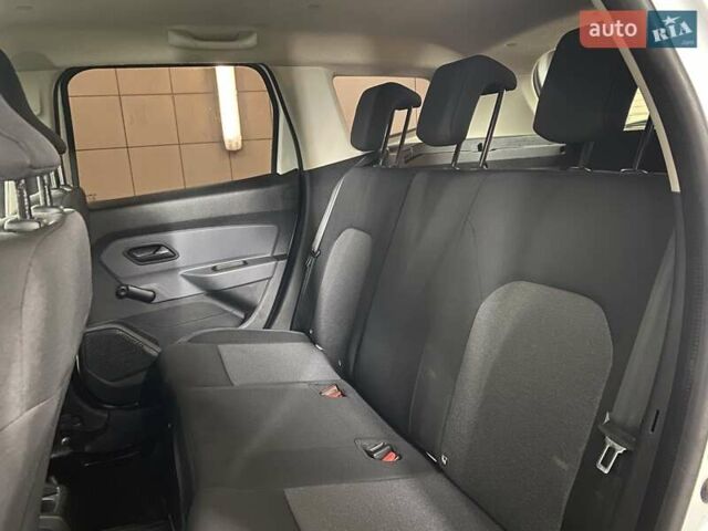 Рено Дастер, объемом двигателя 1.5 л и пробегом 75 тыс. км за 19999 $, фото 24 на Automoto.ua