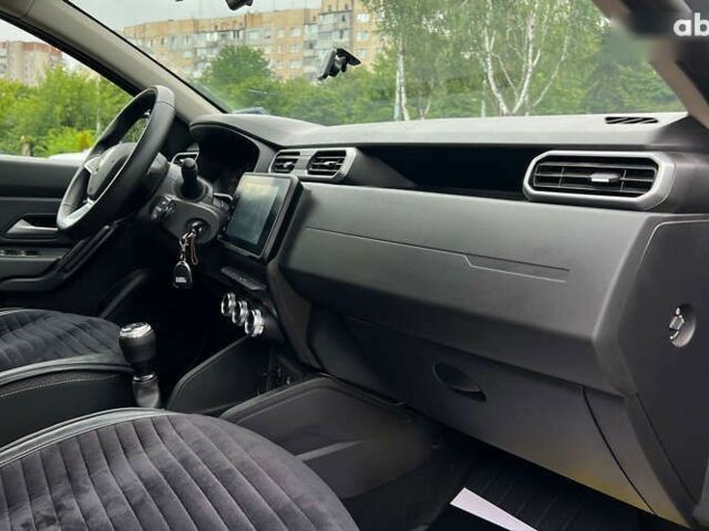 Рено Дастер, объемом двигателя 1.6 л и пробегом 46 тыс. км за 17700 $, фото 9 на Automoto.ua