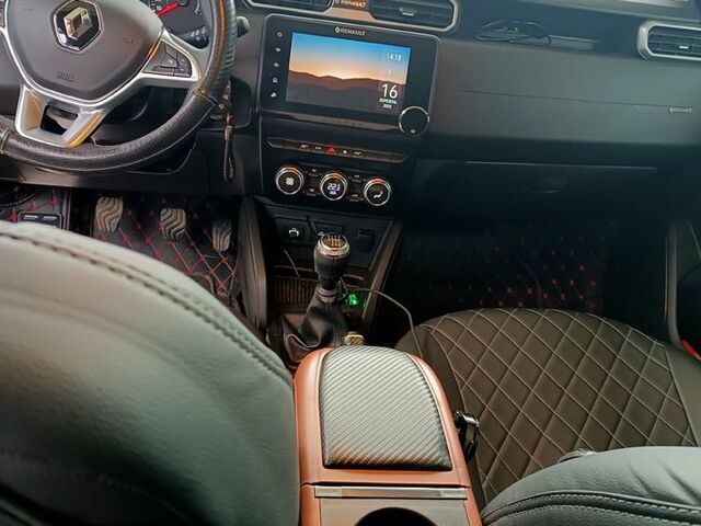 Рено Дастер, объемом двигателя 1.5 л и пробегом 30 тыс. км за 20500 $, фото 7 на Automoto.ua