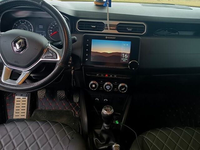 Рено Дастер, объемом двигателя 1.5 л и пробегом 30 тыс. км за 20500 $, фото 6 на Automoto.ua