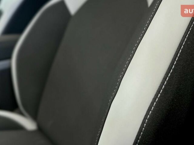 купити нове авто Рено Дастер 2024 року від офіційного дилера Моторкар Кропивницький Рено фото