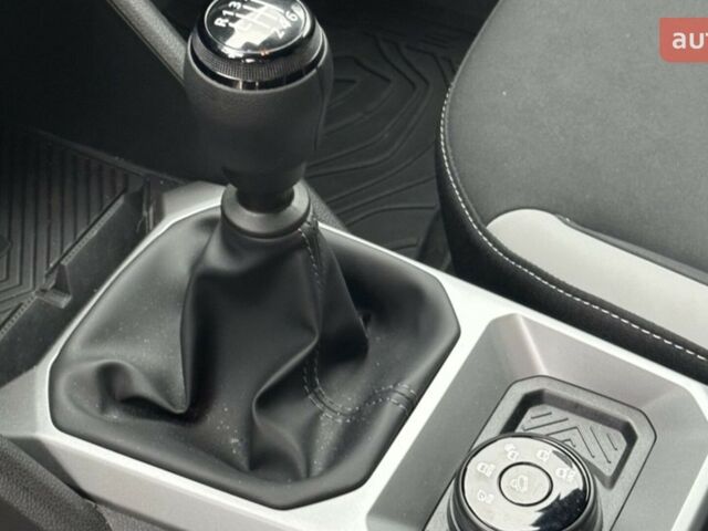 Рено Дастер, об'ємом двигуна 1.2 л та пробігом 0 тис. км за 26564 $, фото 11 на Automoto.ua