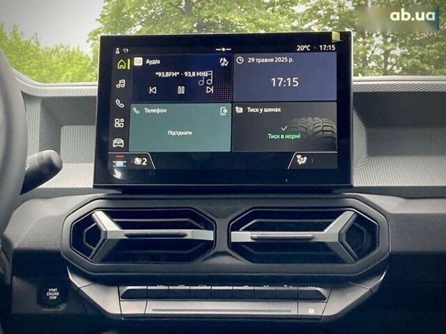 Рено Дастер, объемом двигателя 1.5 л и пробегом 1 тыс. км за 24900 $, фото 19 на Automoto.ua