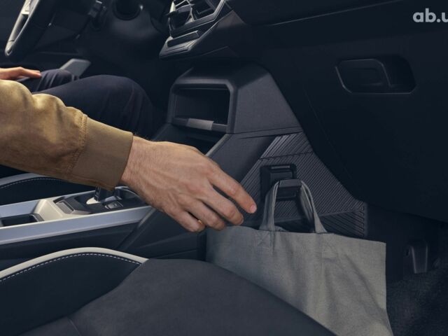 Рено Дастер, объемом двигателя 0 л и пробегом 0 тыс. км за 25785 $, фото 10 на Automoto.ua