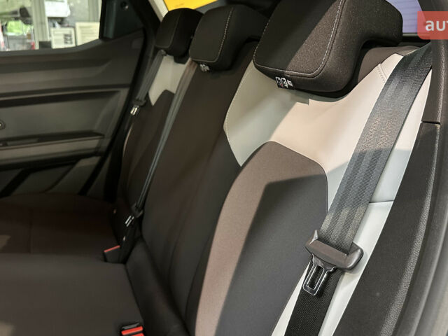 Рено Дастер, об'ємом двигуна 1.2 л та пробігом 0 тис. км за 28568 $, фото 10 на Automoto.ua