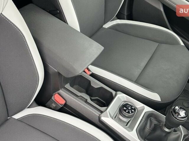 Рено Дастер, об'ємом двигуна 1.2 л та пробігом 0 тис. км за 26564 $, фото 6 на Automoto.ua