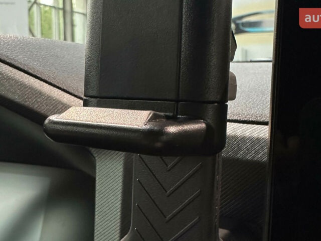 Рено Дастер, об'ємом двигуна 1.2 л та пробігом 0 тис. км за 28568 $, фото 8 на Automoto.ua