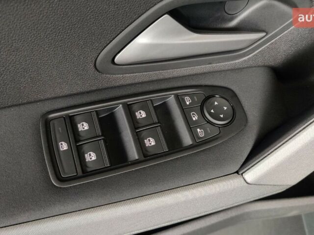 Рено Дастер, об'ємом двигуна 1.2 л та пробігом 0 тис. км за 29486 $, фото 16 на Automoto.ua