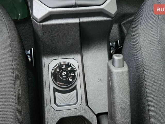 Рено Дастер, объемом двигателя 1.2 л и пробегом 0 тыс. км за 26708 $, фото 21 на Automoto.ua