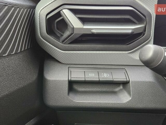 Рено Дастер, объемом двигателя 1.33 л и пробегом 0 тыс. км за 25142 $, фото 17 на Automoto.ua