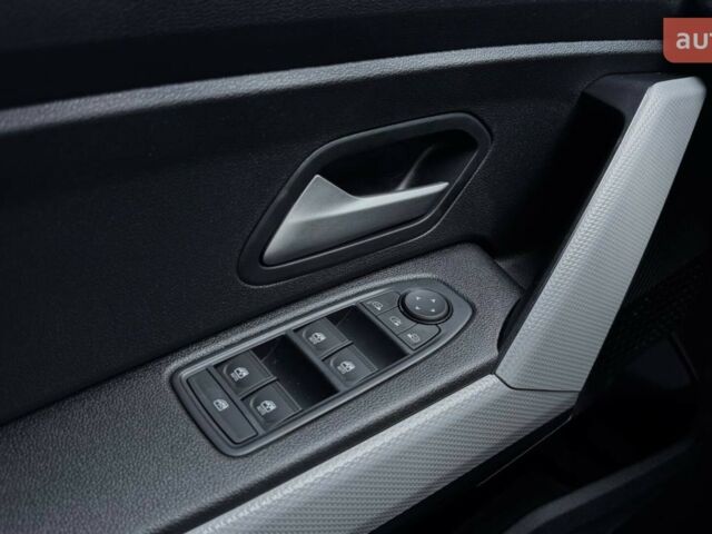 Рено Дастер, об'ємом двигуна 1.5 л та пробігом 0 тис. км за 25297 $, фото 8 на Automoto.ua