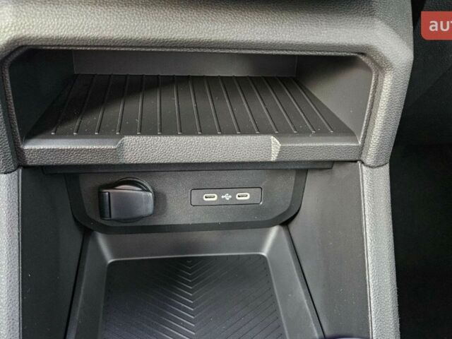 Рено Дастер, объемом двигателя 1.5 л и пробегом 0 тыс. км за 25514 $, фото 17 на Automoto.ua