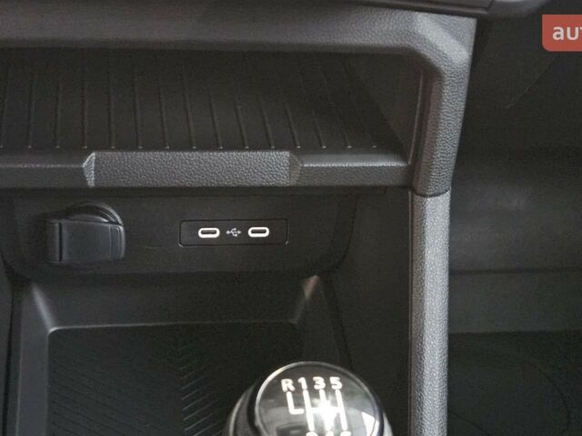 Рено Дастер, объемом двигателя 1.5 л и пробегом 0 тыс. км за 26069 $, фото 13 на Automoto.ua