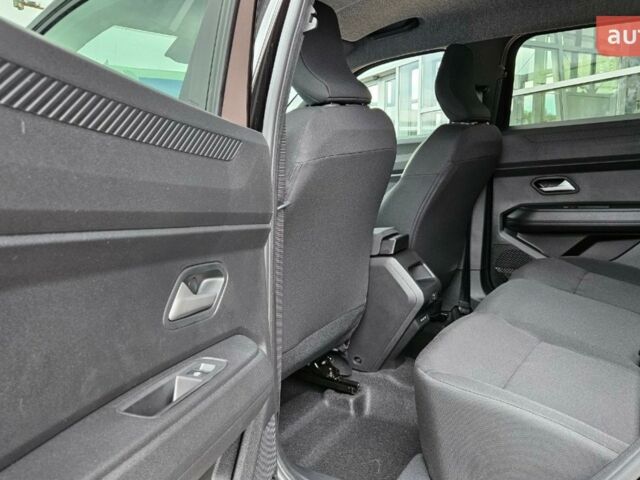 Рено Дастер, объемом двигателя 1.5 л и пробегом 0 тыс. км за 25853 $, фото 27 на Automoto.ua