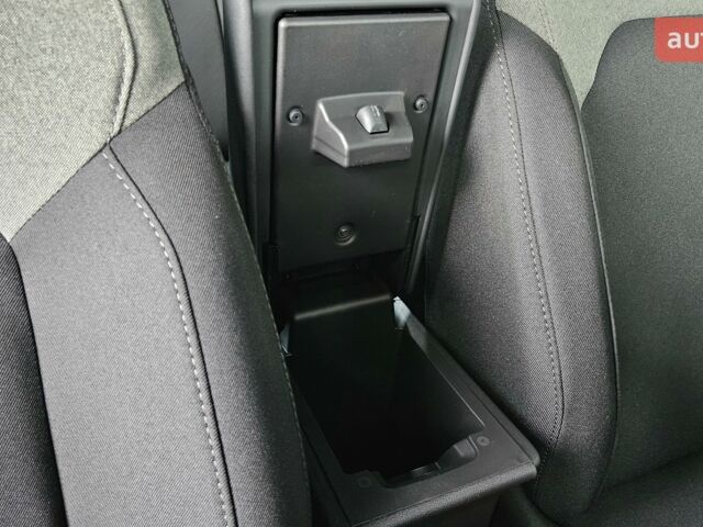 Рено Дастер, объемом двигателя 1.5 л и пробегом 0 тыс. км за 25880 $, фото 25 на Automoto.ua