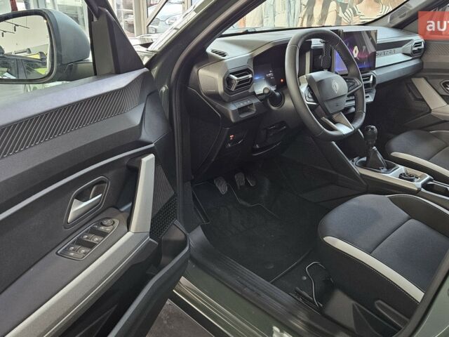 Рено Дастер, об'ємом двигуна 1.2 л та пробігом 0 тис. км за 27173 $, фото 13 на Automoto.ua
