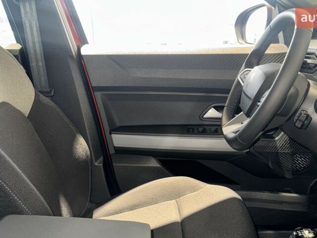 Рено Дастер, объемом двигателя 1.2 л и пробегом 0 тыс. км за 27423 $, фото 14 на Automoto.ua