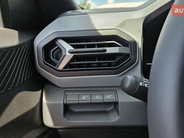 Рено Дастер, объемом двигателя 1.2 л и пробегом 0 тыс. км за 28043 $, фото 20 на Automoto.ua