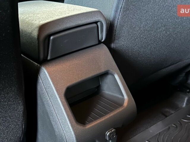 Рено Дастер, объемом двигателя 1.33 л и пробегом 0 тыс. км за 25703 $, фото 24 на Automoto.ua