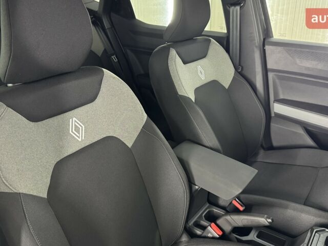 купить новое авто Рено Дастер 2025 года от официального дилера Автоцентр AUTO.RIA Рено фото