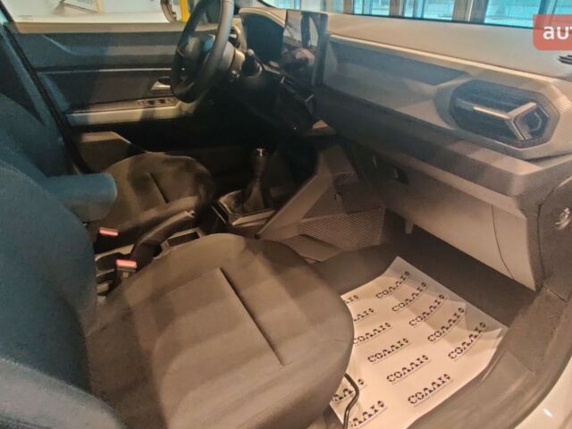 Рено Дастер, объемом двигателя 1.2 л и пробегом 0 тыс. км за 27018 $, фото 1 на Automoto.ua