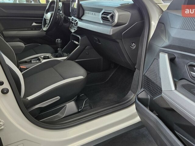 Рено Дастер, объемом двигателя 1.2 л и пробегом 0 тыс. км за 28869 $, фото 16 на Automoto.ua