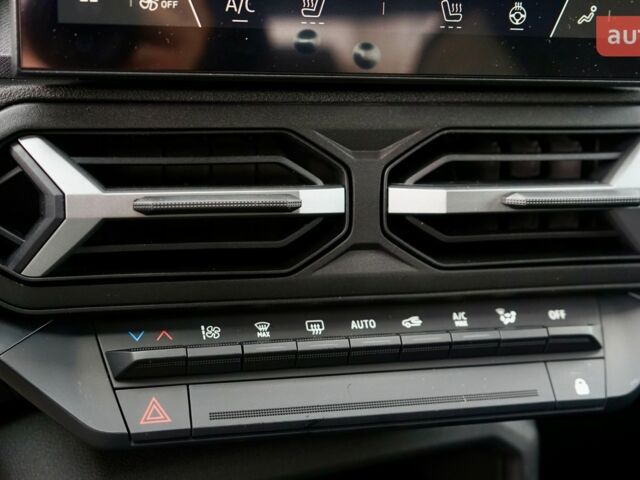 Рено Дастер, об'ємом двигуна 1.2 л та пробігом 0 тис. км за 29666 $, фото 22 на Automoto.ua