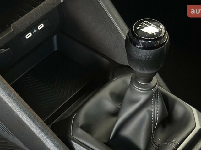 Рено Дастер, объемом двигателя 1.5 л и пробегом 0 тыс. км за 24988 $, фото 18 на Automoto.ua