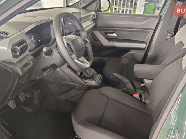 Рено Дастер, объемом двигателя 1.2 л и пробегом 0 тыс. км за 27366 $, фото 11 на Automoto.ua