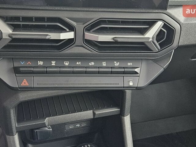 Рено Дастер, об'ємом двигуна 1.5 л та пробігом 0 тис. км за 25628 $, фото 9 на Automoto.ua