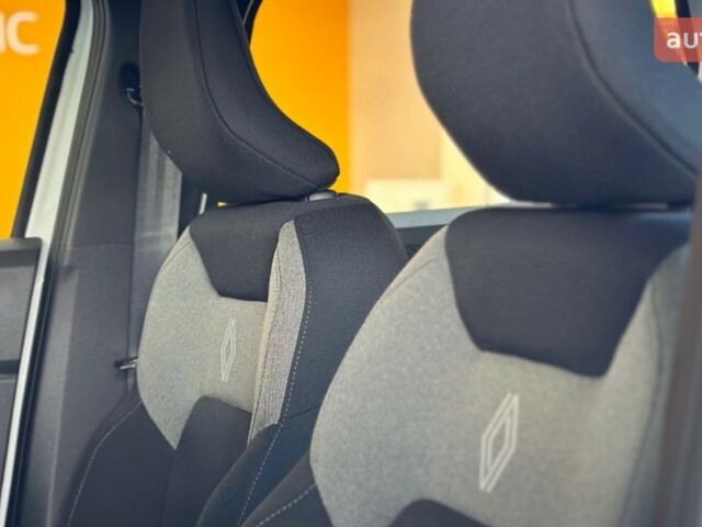 Рено Дастер, об'ємом двигуна 1.5 л та пробігом 0 тис. км за 25750 $, фото 8 на Automoto.ua