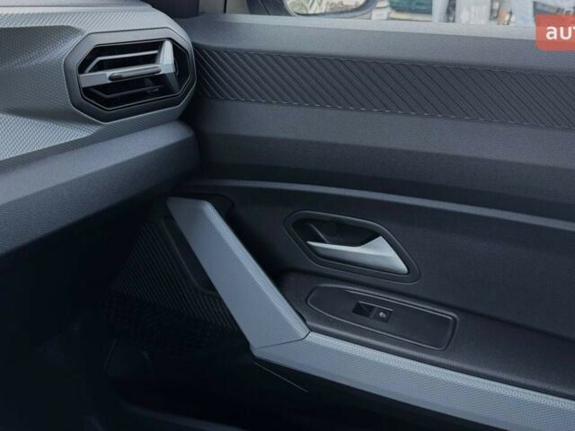 Рено Дастер, об'ємом двигуна 1.5 л та пробігом 0 тис. км за 25297 $, фото 19 на Automoto.ua