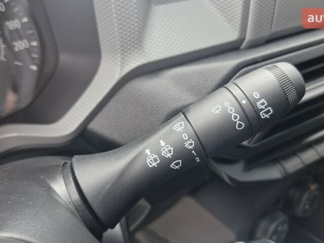 купить новое авто Рено Дастер 2025 года от официального дилера Renault Соллі Плюс Рено фото