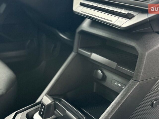 Рено Дастер, объемом двигателя 1.33 л и пробегом 0 тыс. км за 25248 $, фото 5 на Automoto.ua