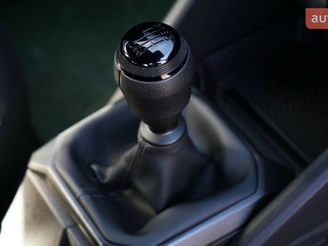 Рено Дастер, объемом двигателя 1.5 л и пробегом 0 тыс. км за 24155 $, фото 14 на Automoto.ua