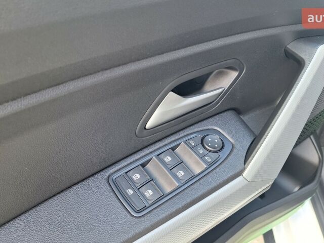 Рено Дастер 2025 года купить новое авто Рено Дастер 2025 года от официального дилера Автоцентр AUTO.RIA Рено фото