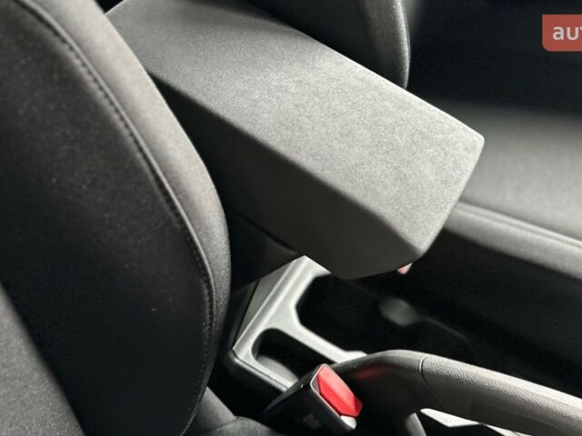 Рено Дастер, об'ємом двигуна 1.33 л та пробігом 0 тис. км за 26689 $, фото 13 на Automoto.ua