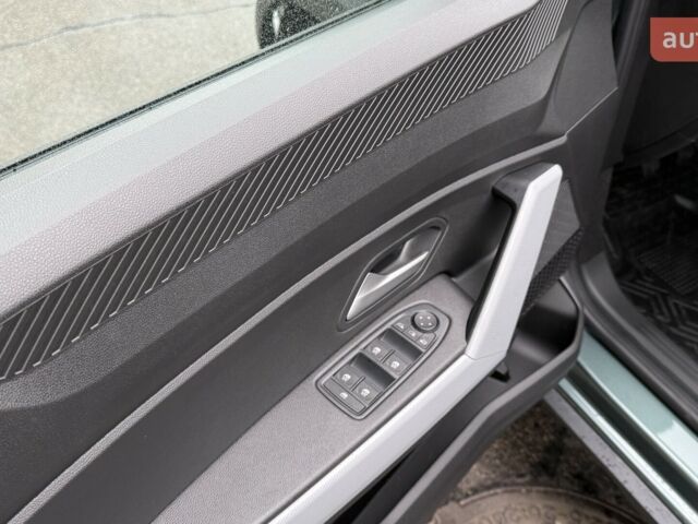 купить новое авто Рено Дастер 2025 года от официального дилера Автоцентр AUTO.RIA Рено фото