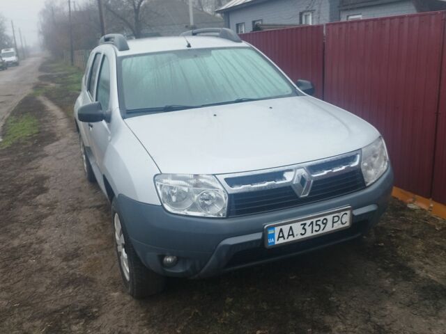 Серый Рено Дастер, объемом двигателя 1.5 л и пробегом 245 тыс. км за 7200 $, фото 1 на Automoto.ua