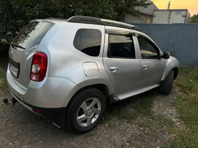 Серый Рено Дастер, объемом двигателя 1.5 л и пробегом 169 тыс. км за 8000 $, фото 4 на Automoto.ua