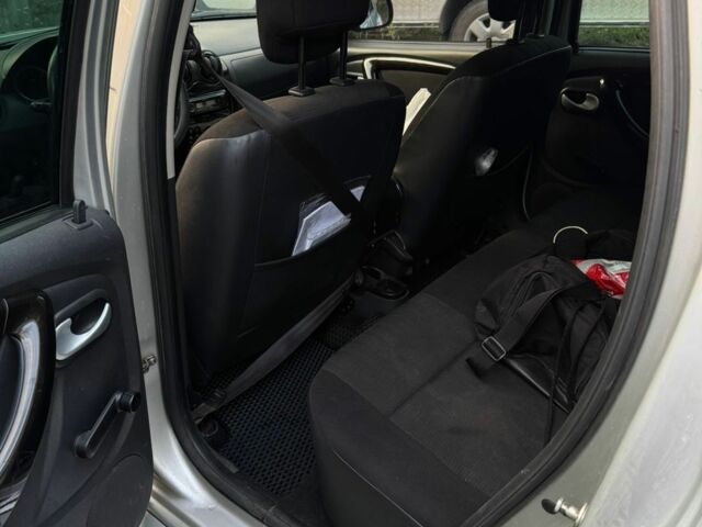 Серый Рено Дастер, объемом двигателя 1.5 л и пробегом 169 тыс. км за 8000 $, фото 6 на Automoto.ua