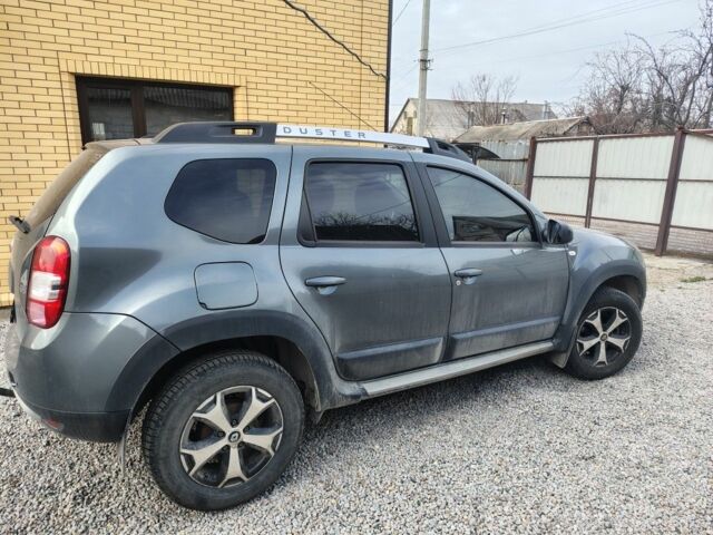 Серый Рено Дастер, объемом двигателя 1.5 л и пробегом 205 тыс. км за 11000 $, фото 1 на Automoto.ua