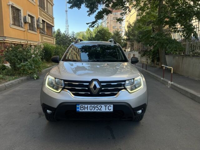 Сірий Рено Дастер, об'ємом двигуна 1.5 л та пробігом 157 тис. км за 13499 $, фото 1 на Automoto.ua